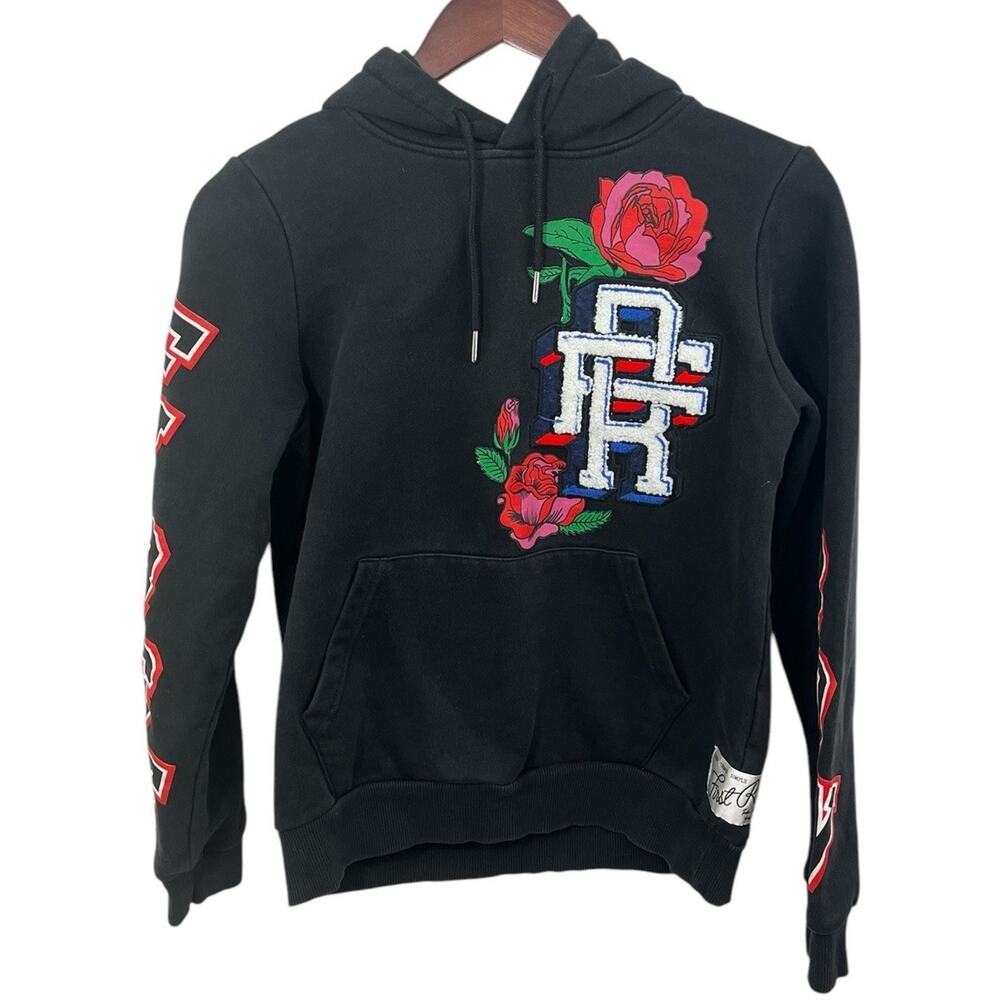 First Row Sweatshirt Hoodie Black Small Multicolor y2k Whimsygoth Streetwear